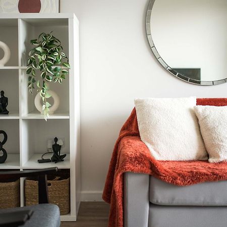 לונדון Canning Town -2 Bed Luxury Apartment מראה חיצוני תמונה