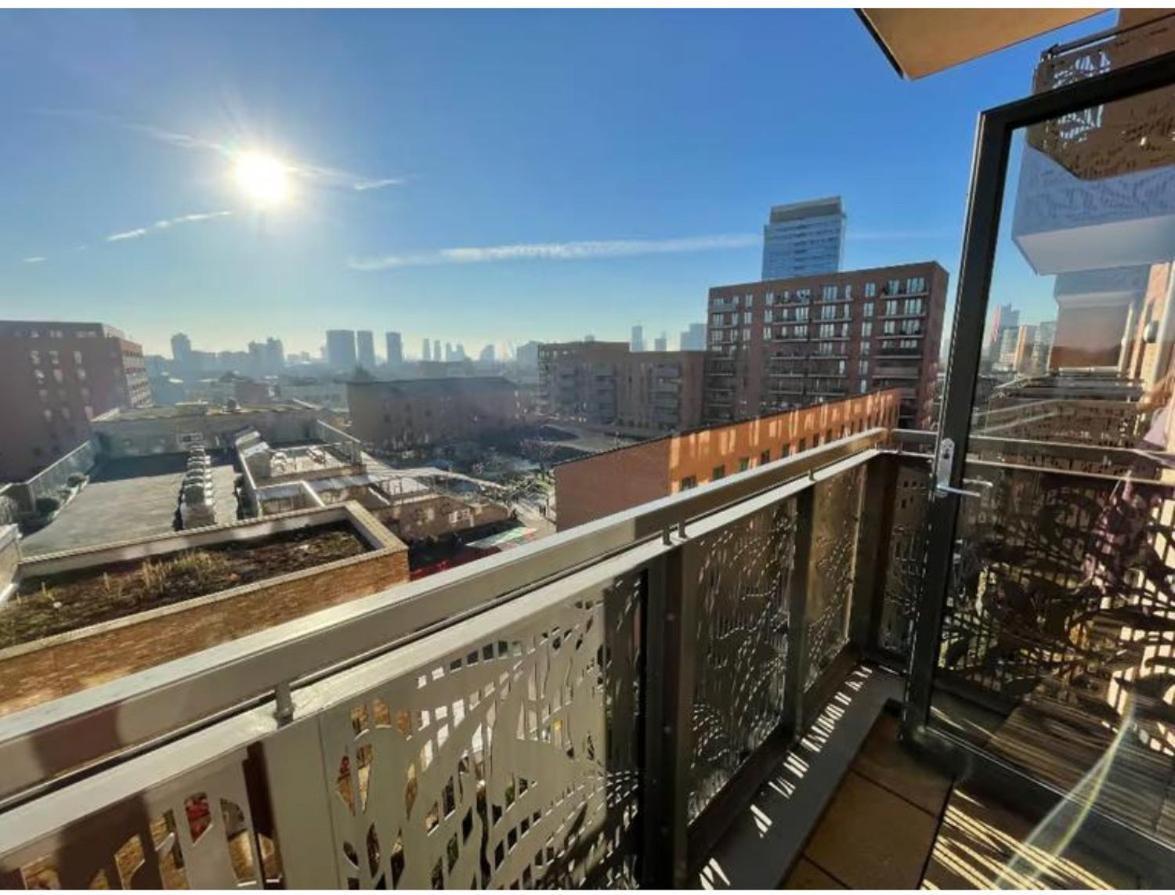 לונדון Canning Town -2 Bed Luxury Apartment מראה חיצוני תמונה