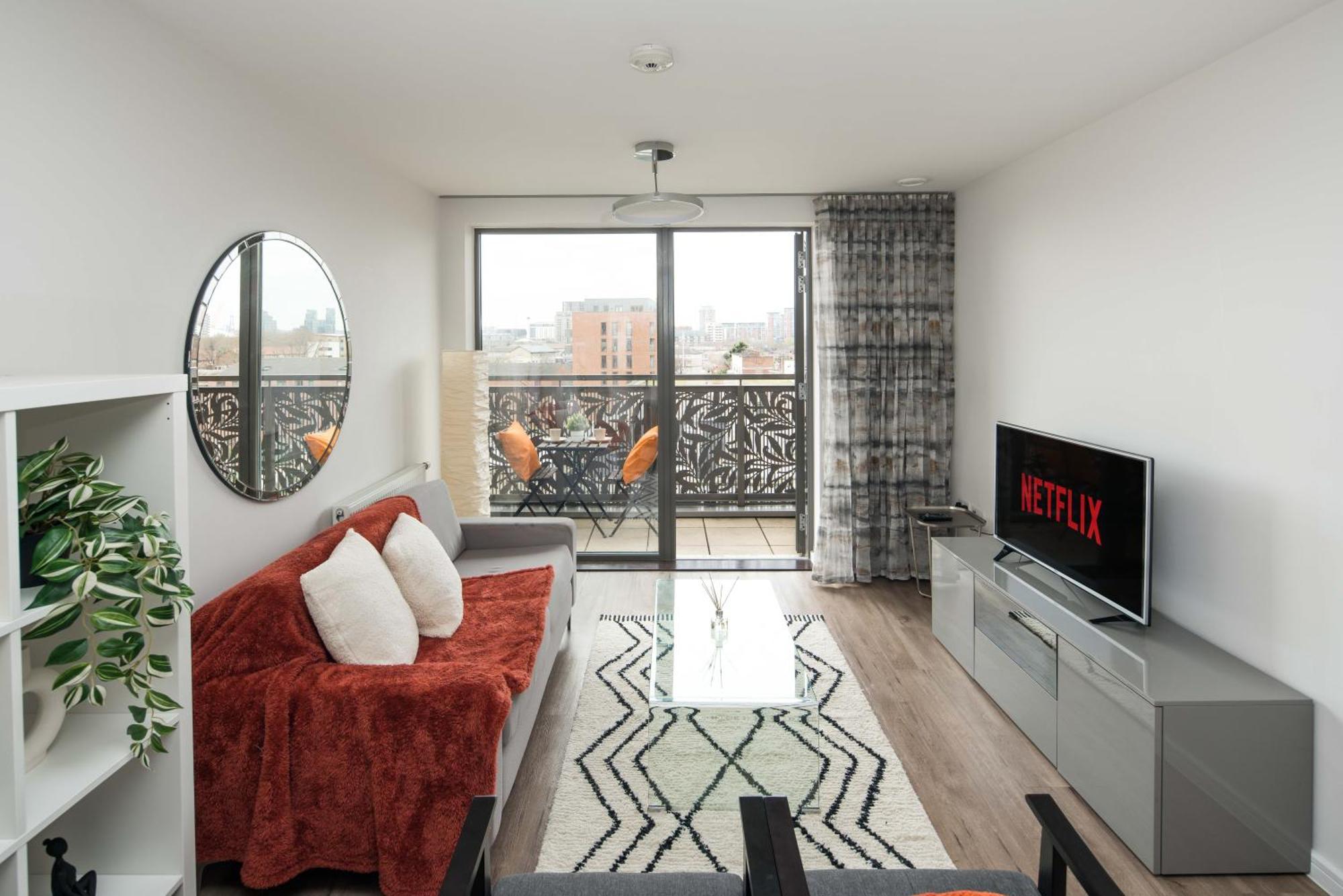 לונדון Canning Town -2 Bed Luxury Apartment מראה חיצוני תמונה