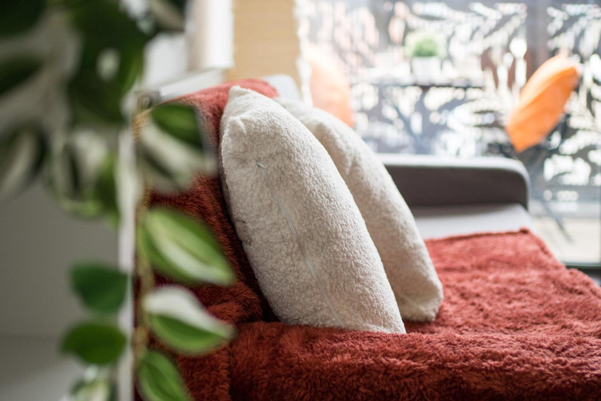 לונדון Canning Town -2 Bed Luxury Apartment מראה חיצוני תמונה